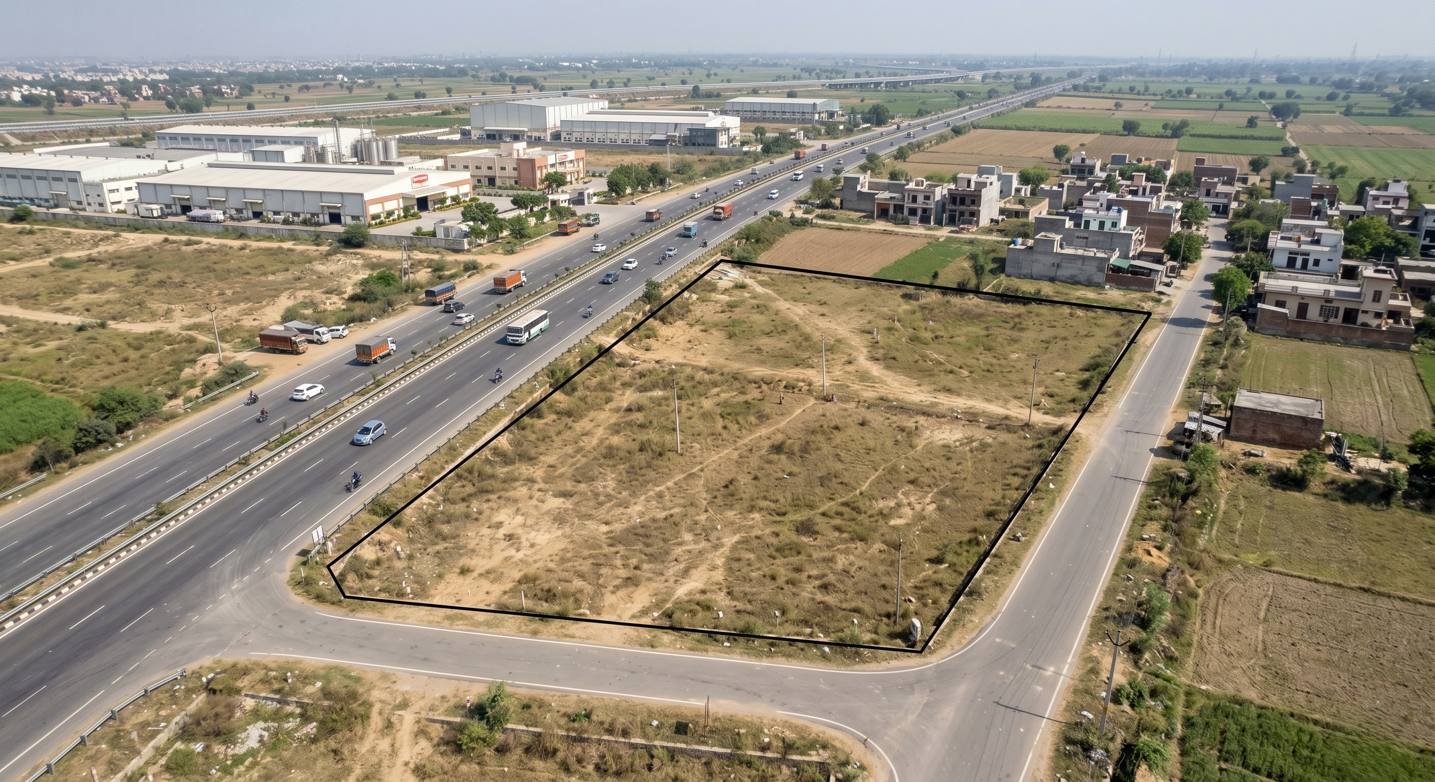 Highway Front Institutional Land For Sale on NH-709B Delhi–Baghpat Corridor – 8,800 Sq.Yards Development Parcel
